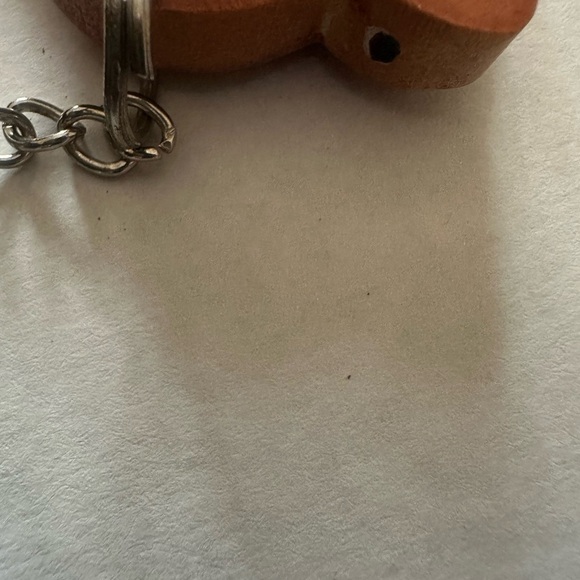 NWOT Wooden Turtle Keychain. Brown and Tan. Authentic Maui, Hawaiian Keychain - Picture 5 of 6